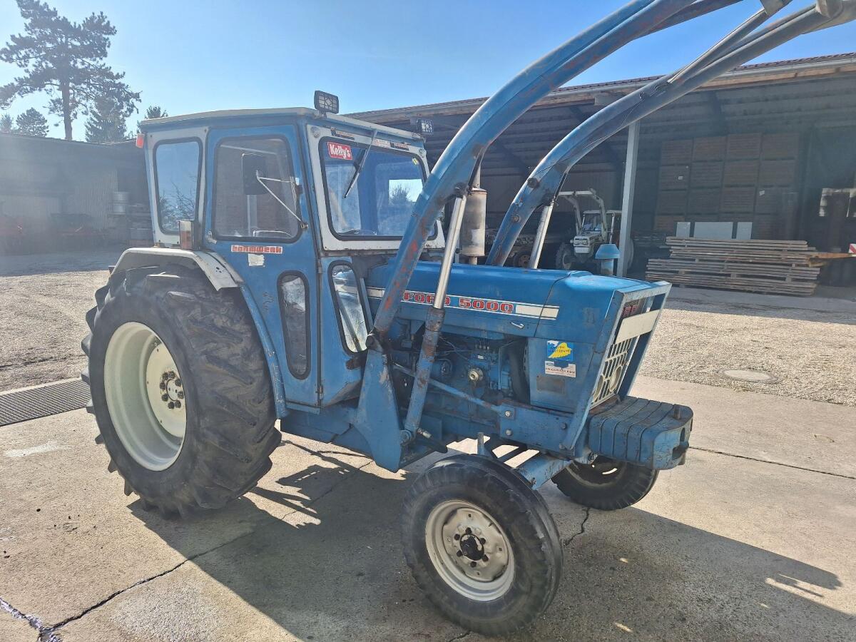 Ford 5000 Traktor 2