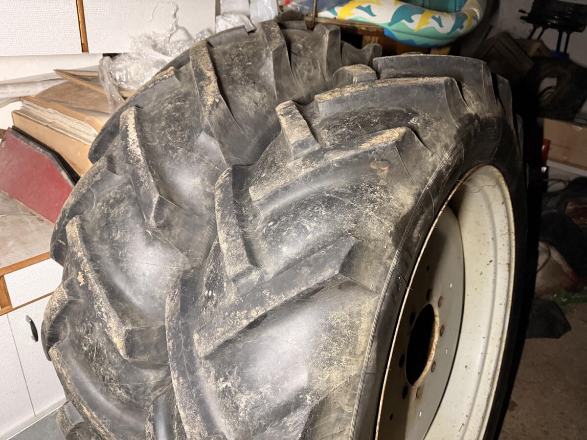 13.6-36 Kompletträder Steyr 2