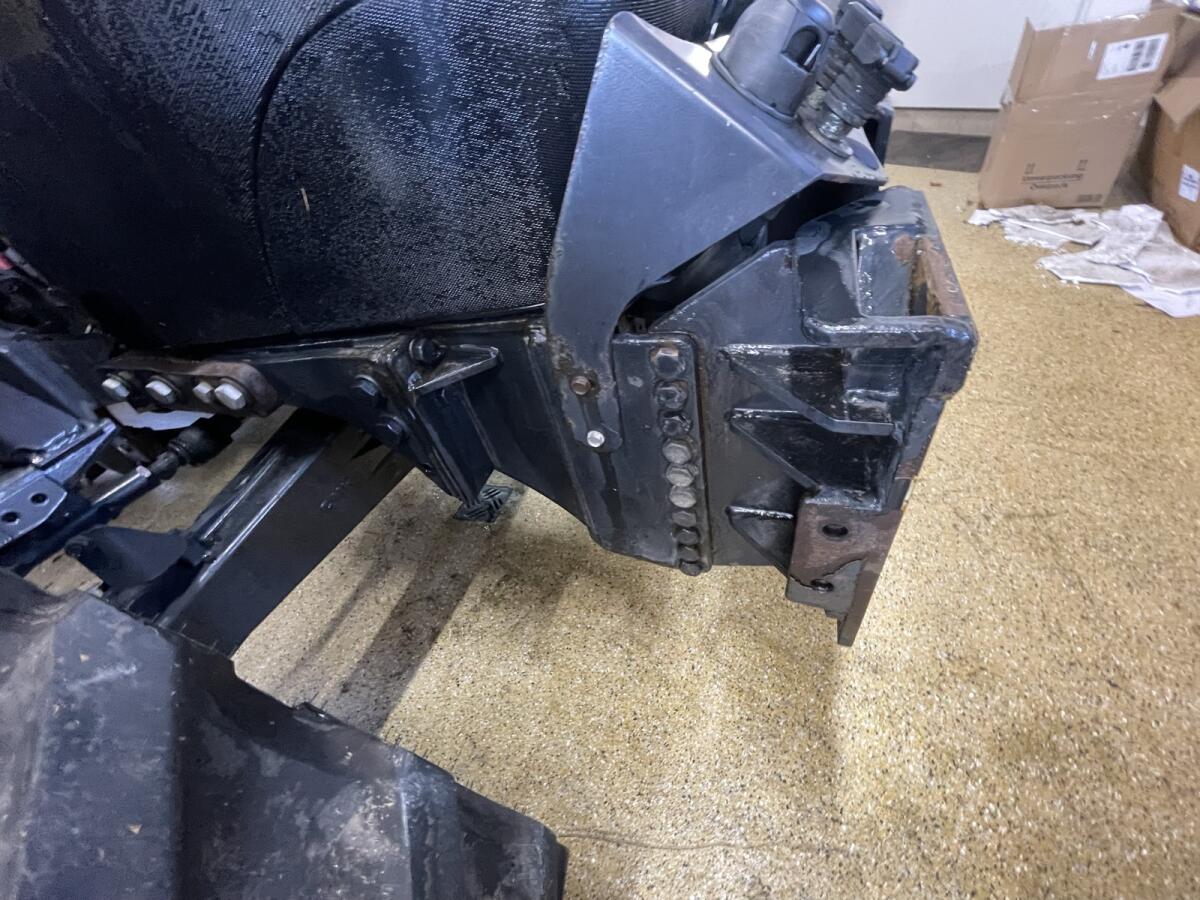 Steyr Multi Anbauplatte Kommunalplatte Unterzug Case Luxxum 2
