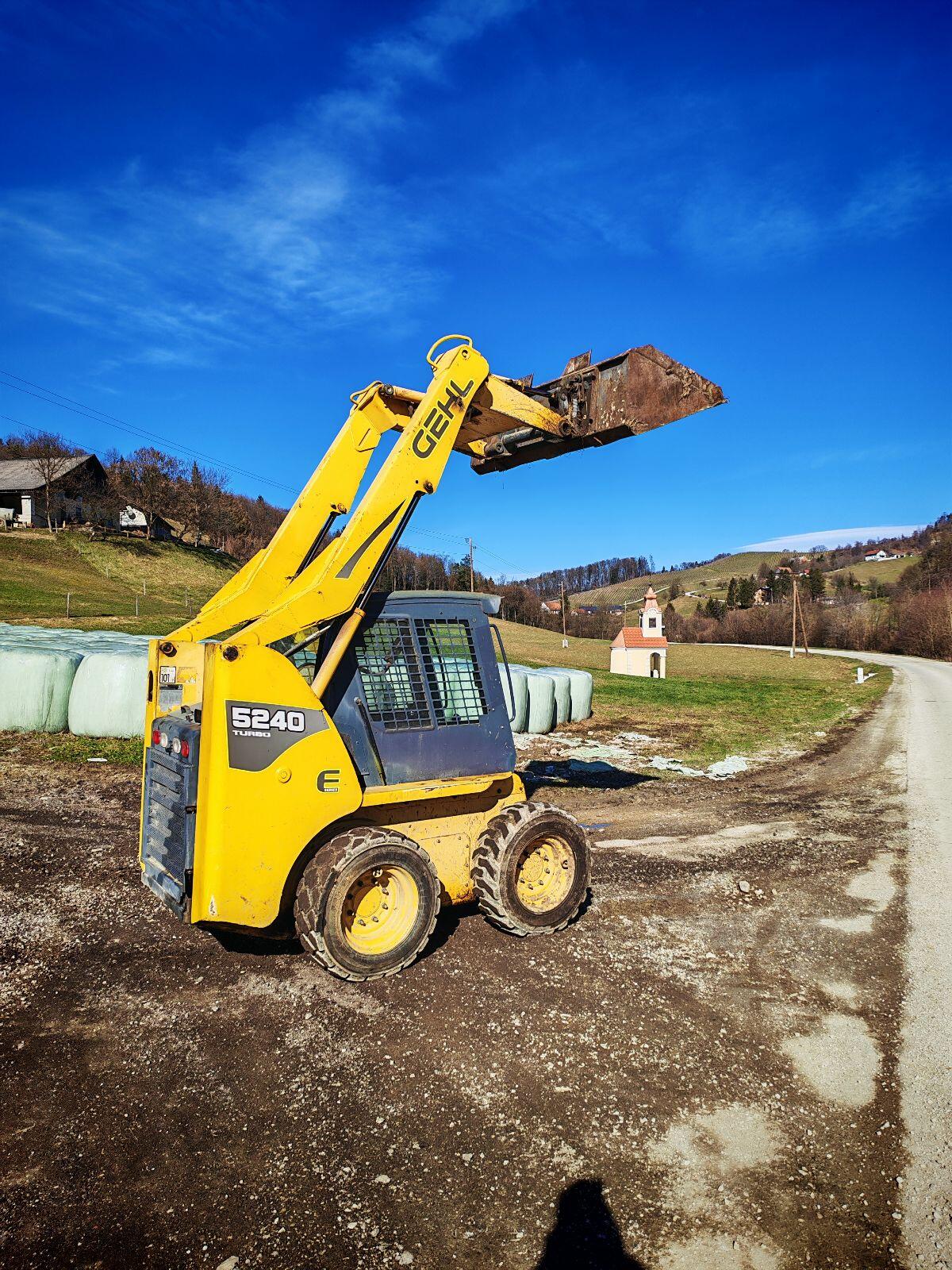 Gehl 5240 Turbo 2