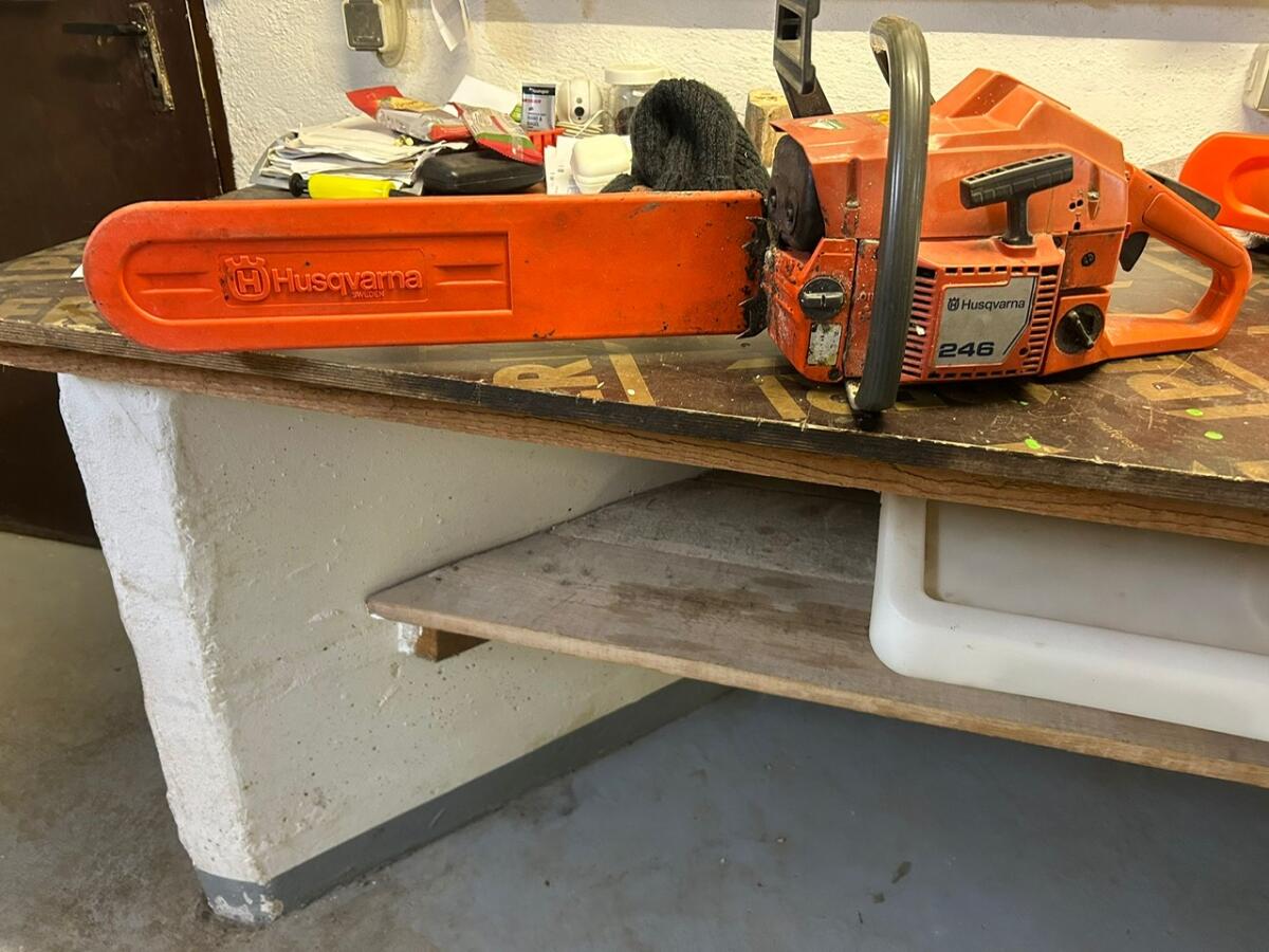 Husqvarna 246 3