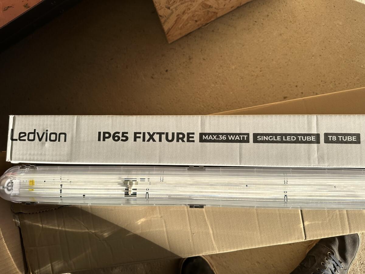 LED Feuchtraumleuchten 3