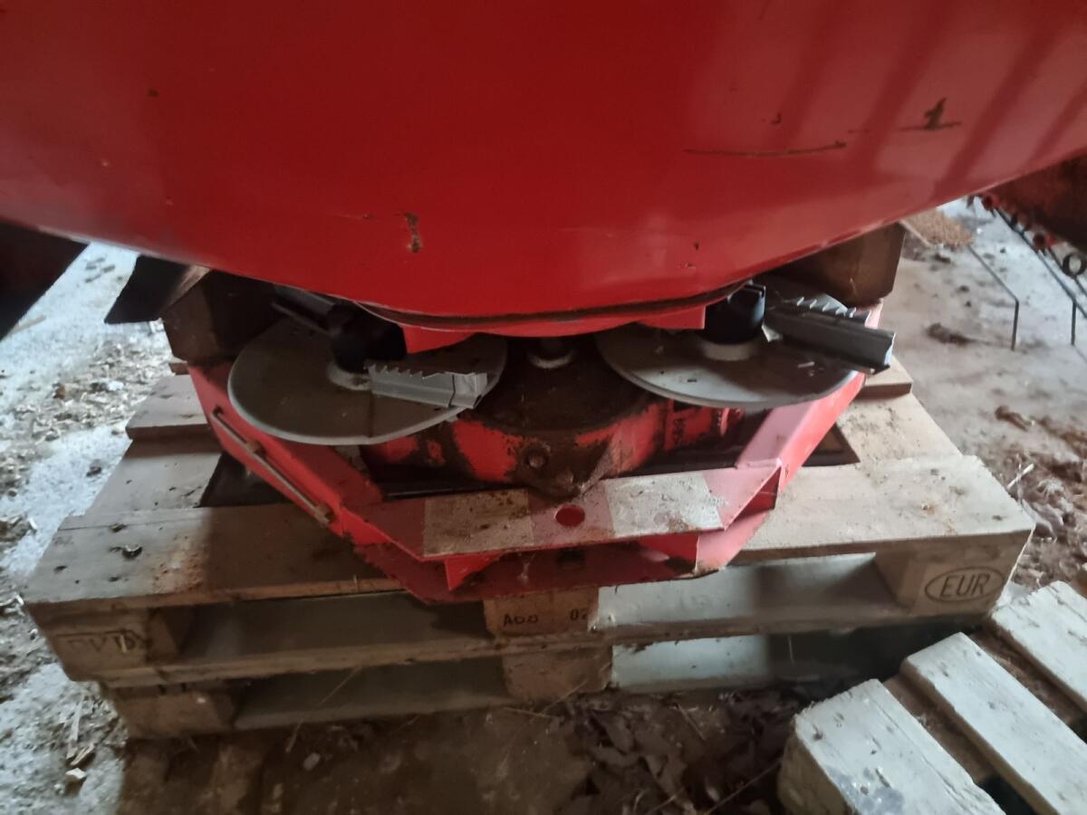 Kunstdüngerstreuer Rauch MDS 701 2