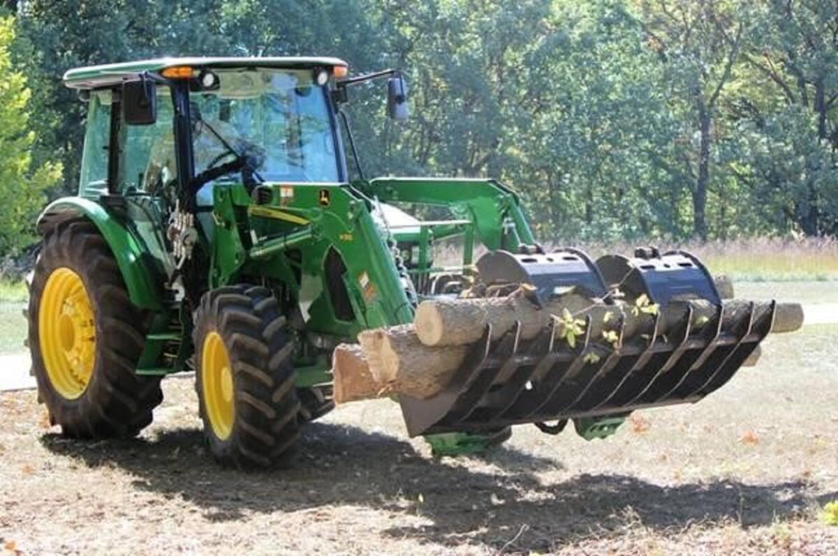 John Deere 5095M Traktor 2