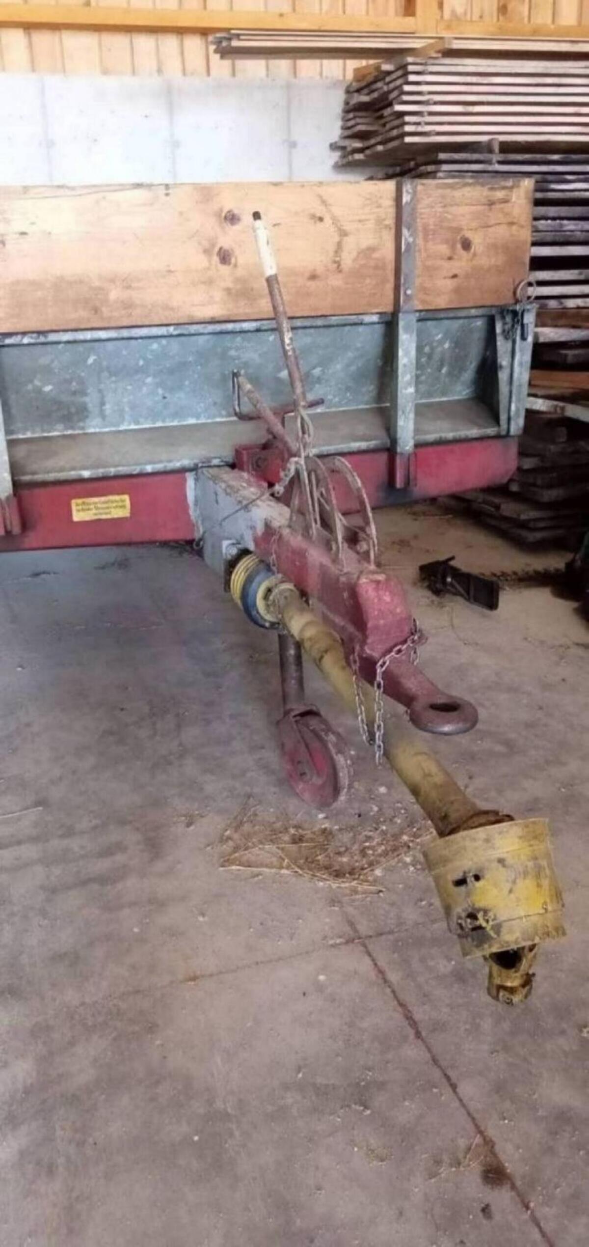 Miststreuer Schröck 2