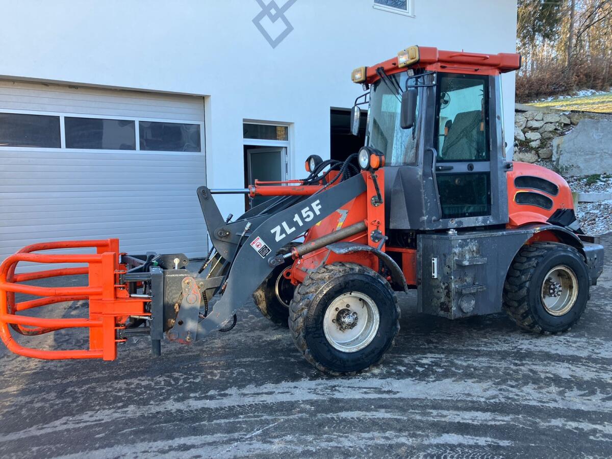 Hoflader ZL15F 3