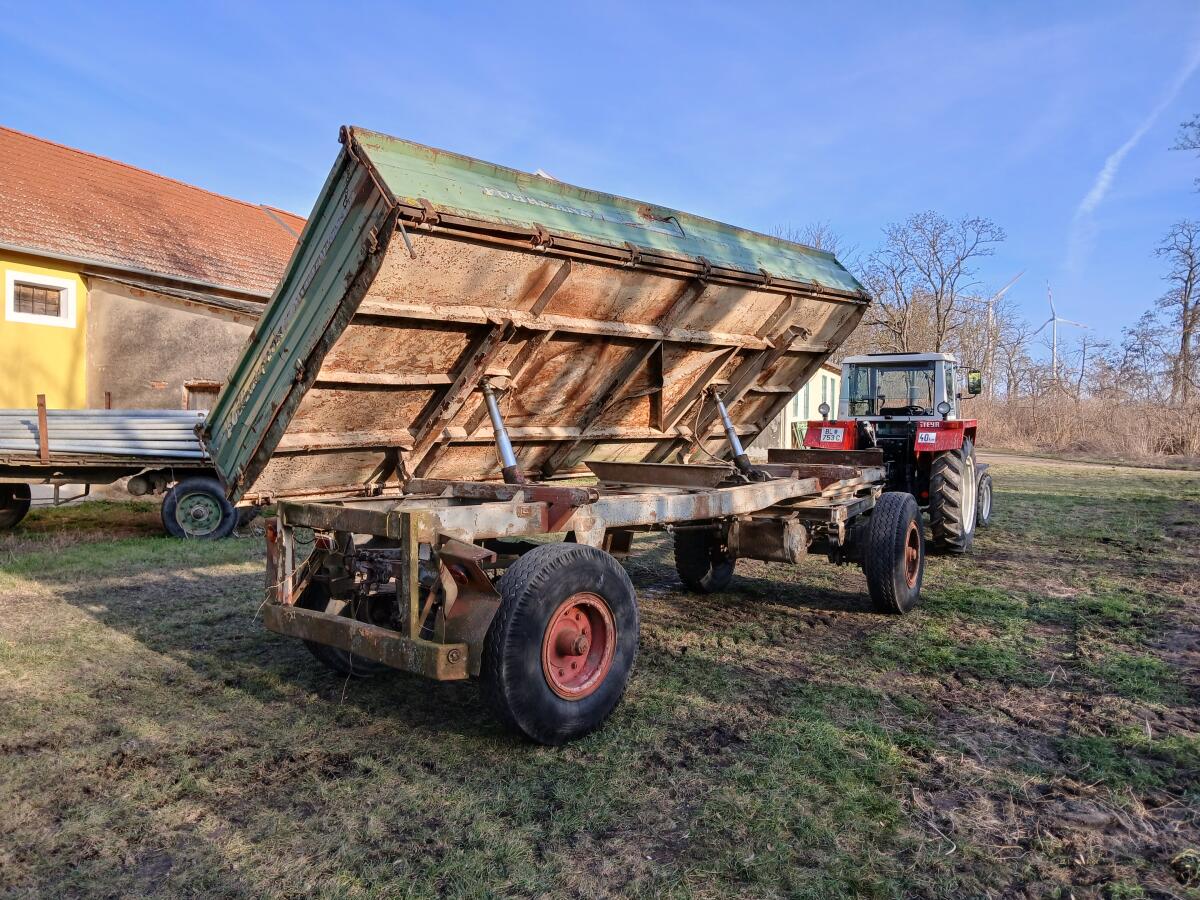 Kipperanhänger mit Fuhrmann Aufbau 2