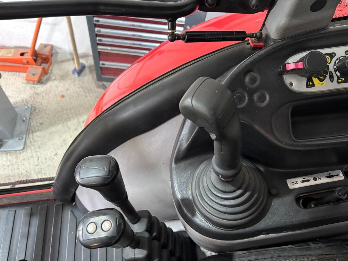 Lindner Geotrac 74 3