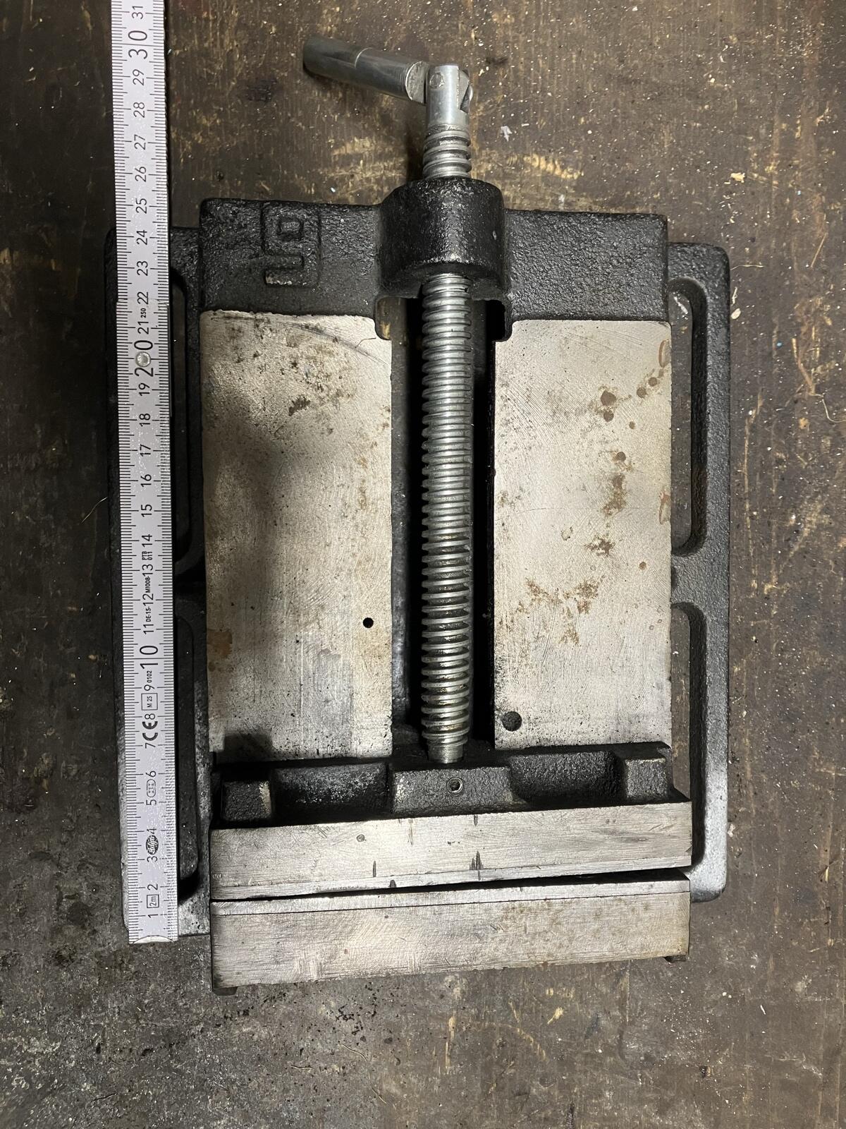 Schraubstock Maschinenschraubstock 2