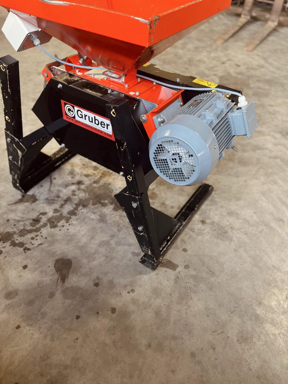 Gruber Getreidequetsche 3