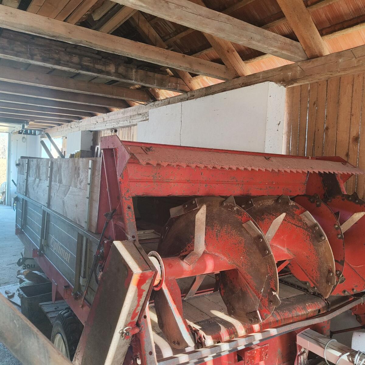 Krone Optimat Miststreuer Typ 2000 2