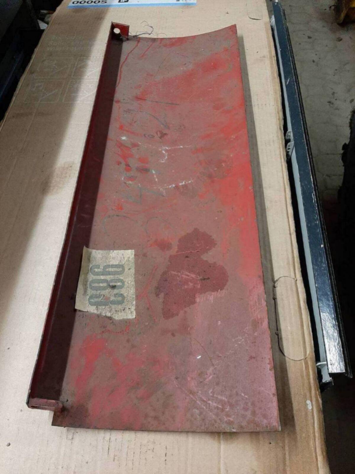 Abdeckblech IHC 769 870 R11 2