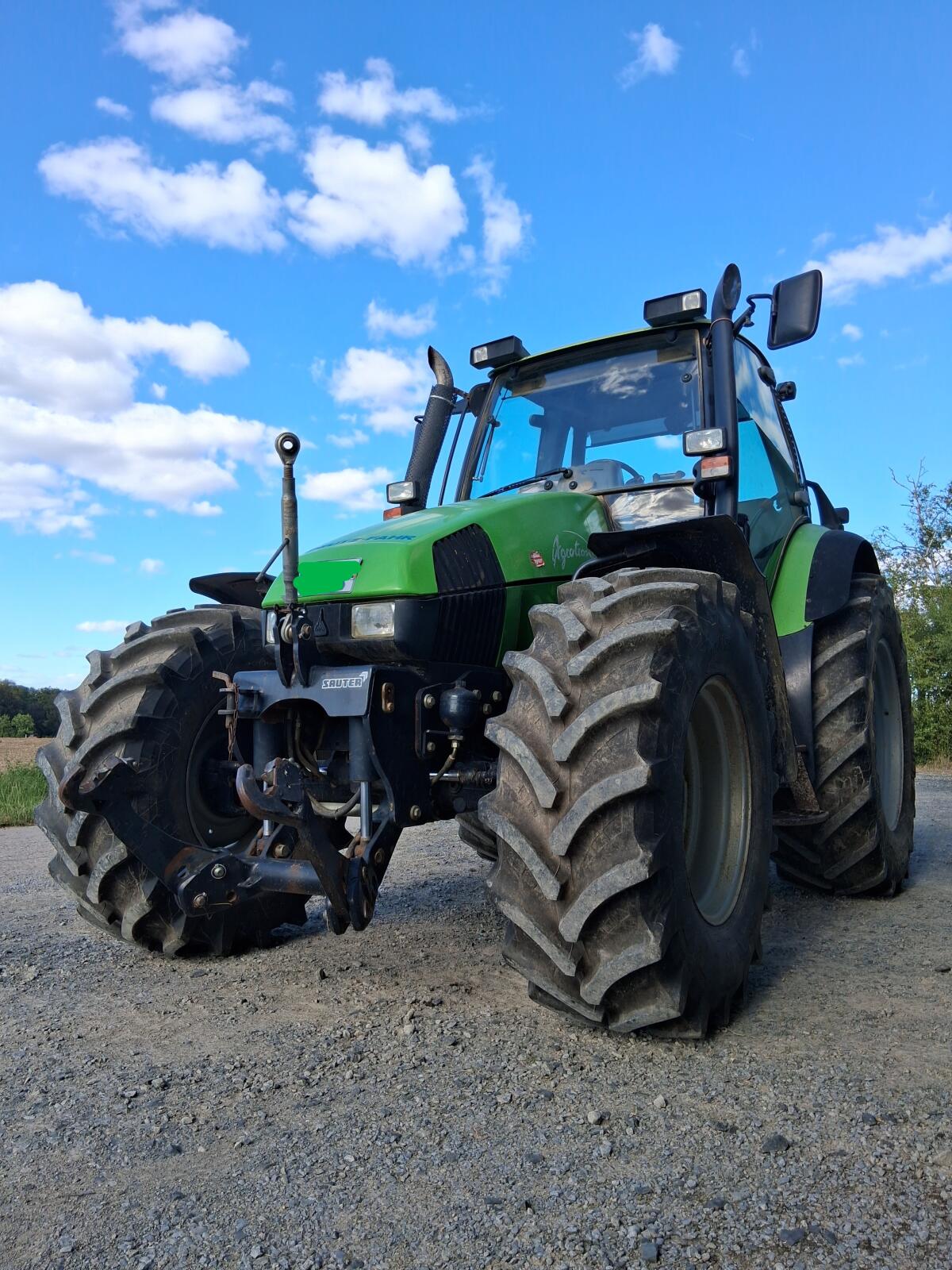 Schlepper Deutz Agrotron MK3 3