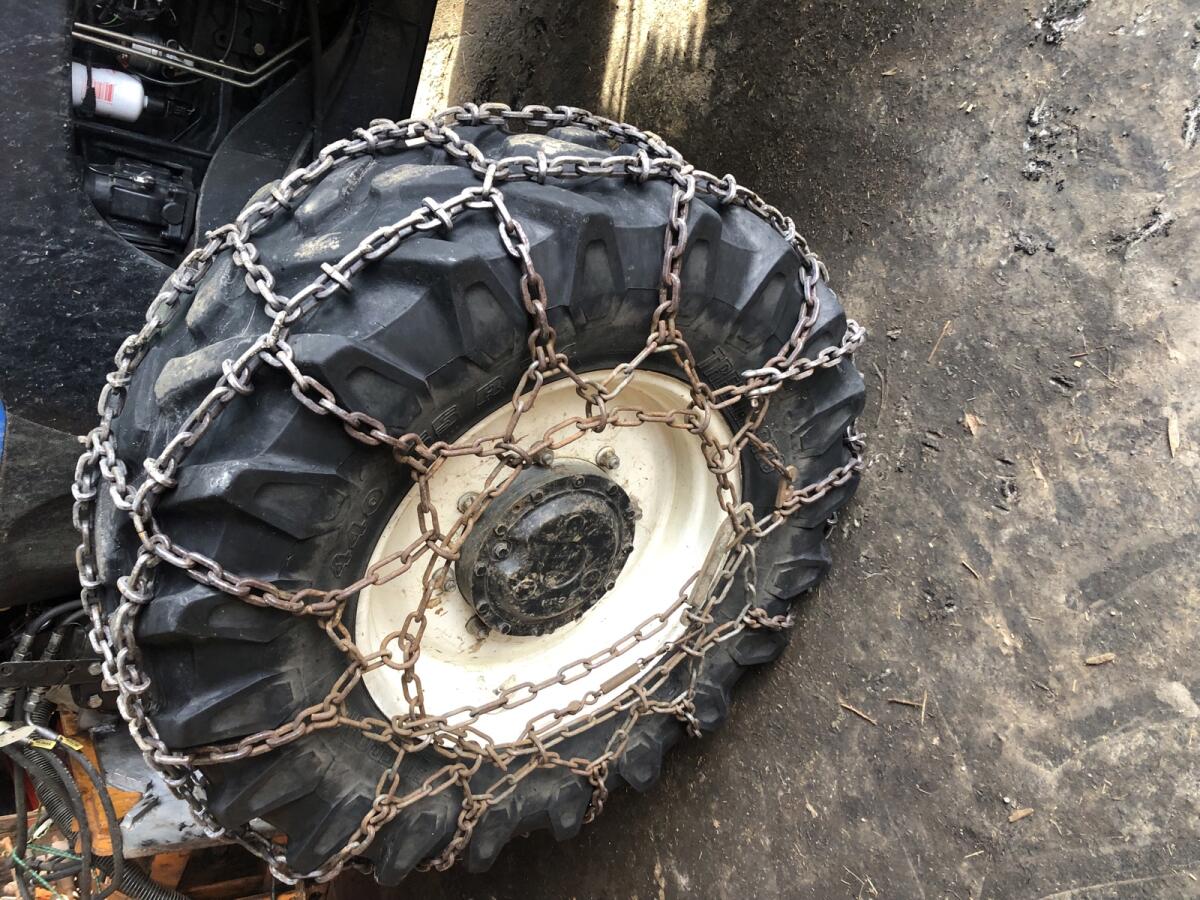 Schneeketten 440/65R24 2