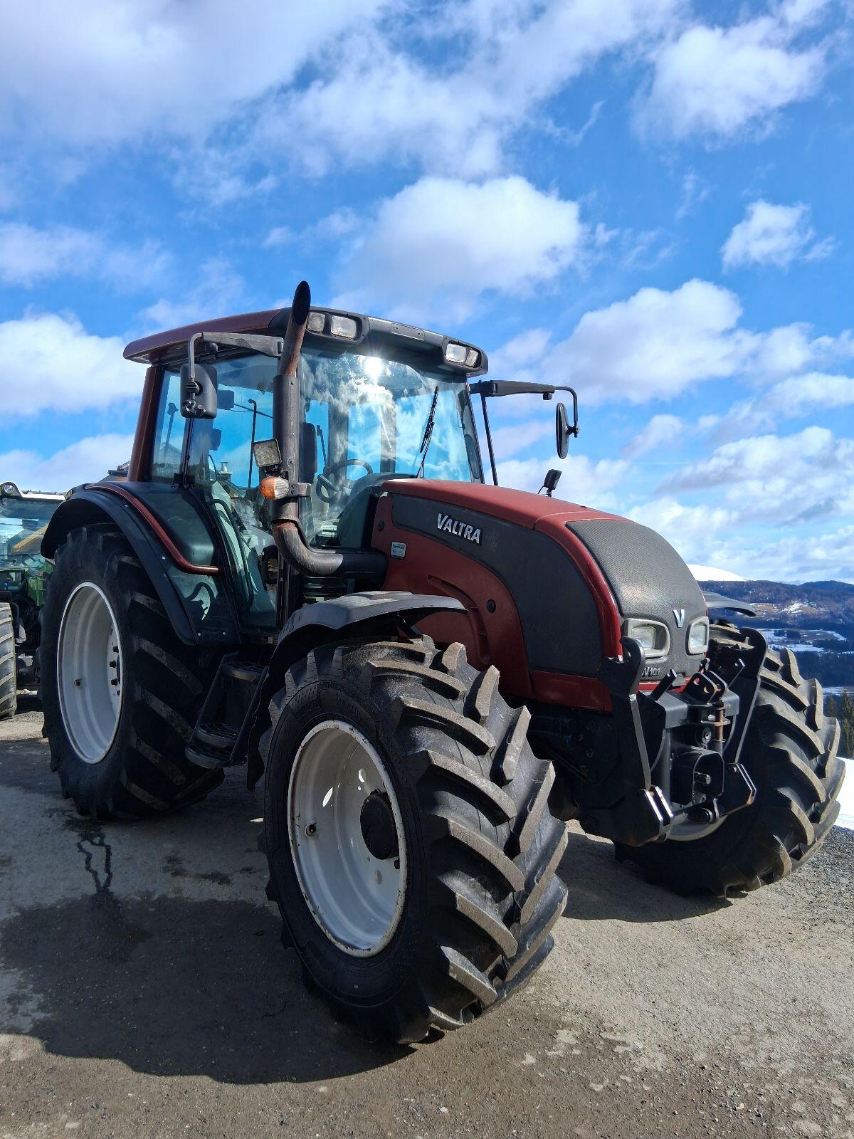 Valtra N101 2