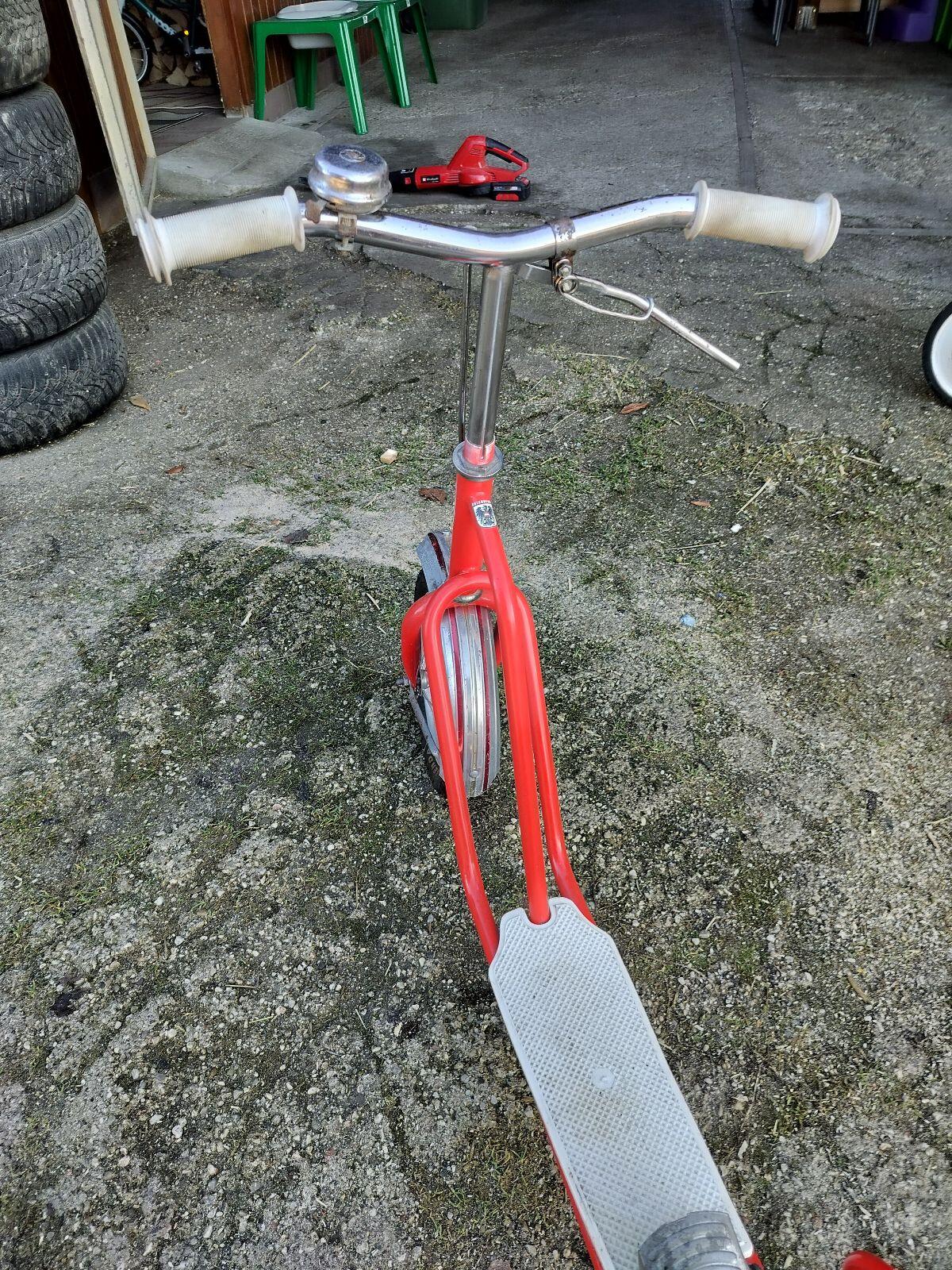 Oldtimer-Roller 3