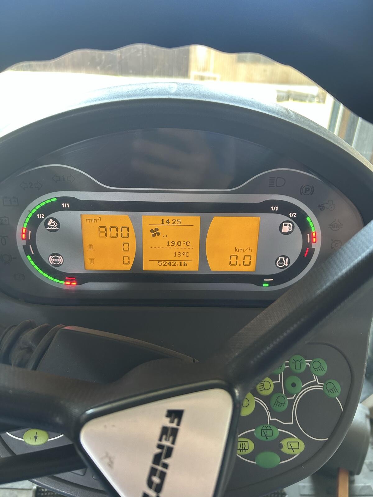 Fendt 720 Vario Traktor 3