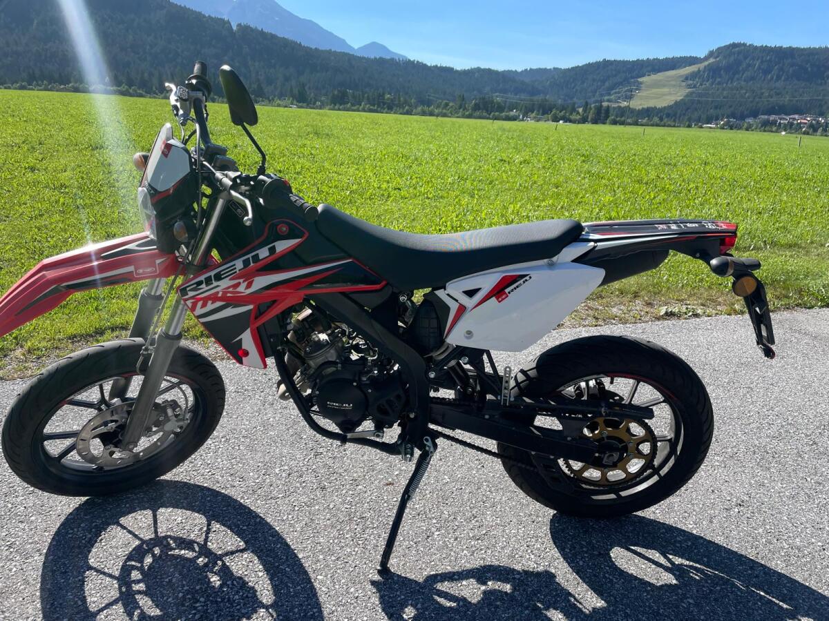 Motorcross- RIEJU MRT Freejump SM 50E5 2