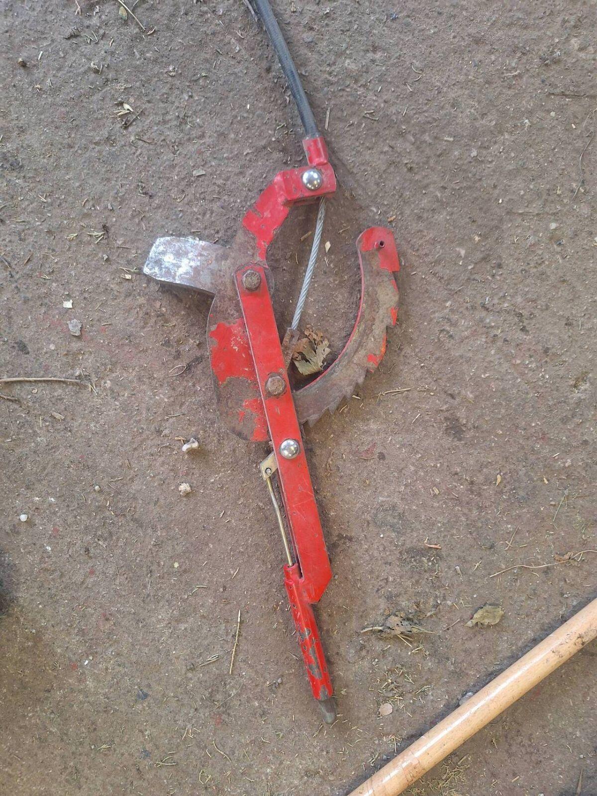 Pöttinger Kratzbodenverstellung Seilzug 3