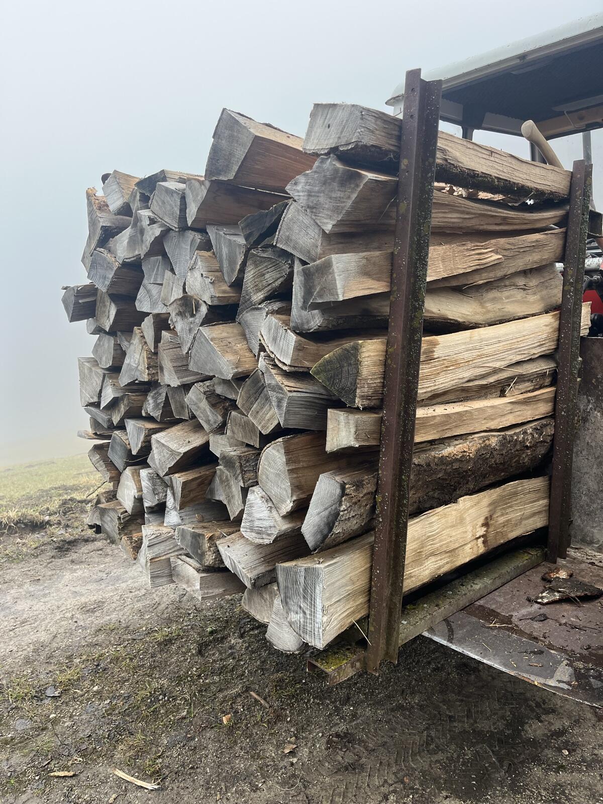 Brennholz Hart 3