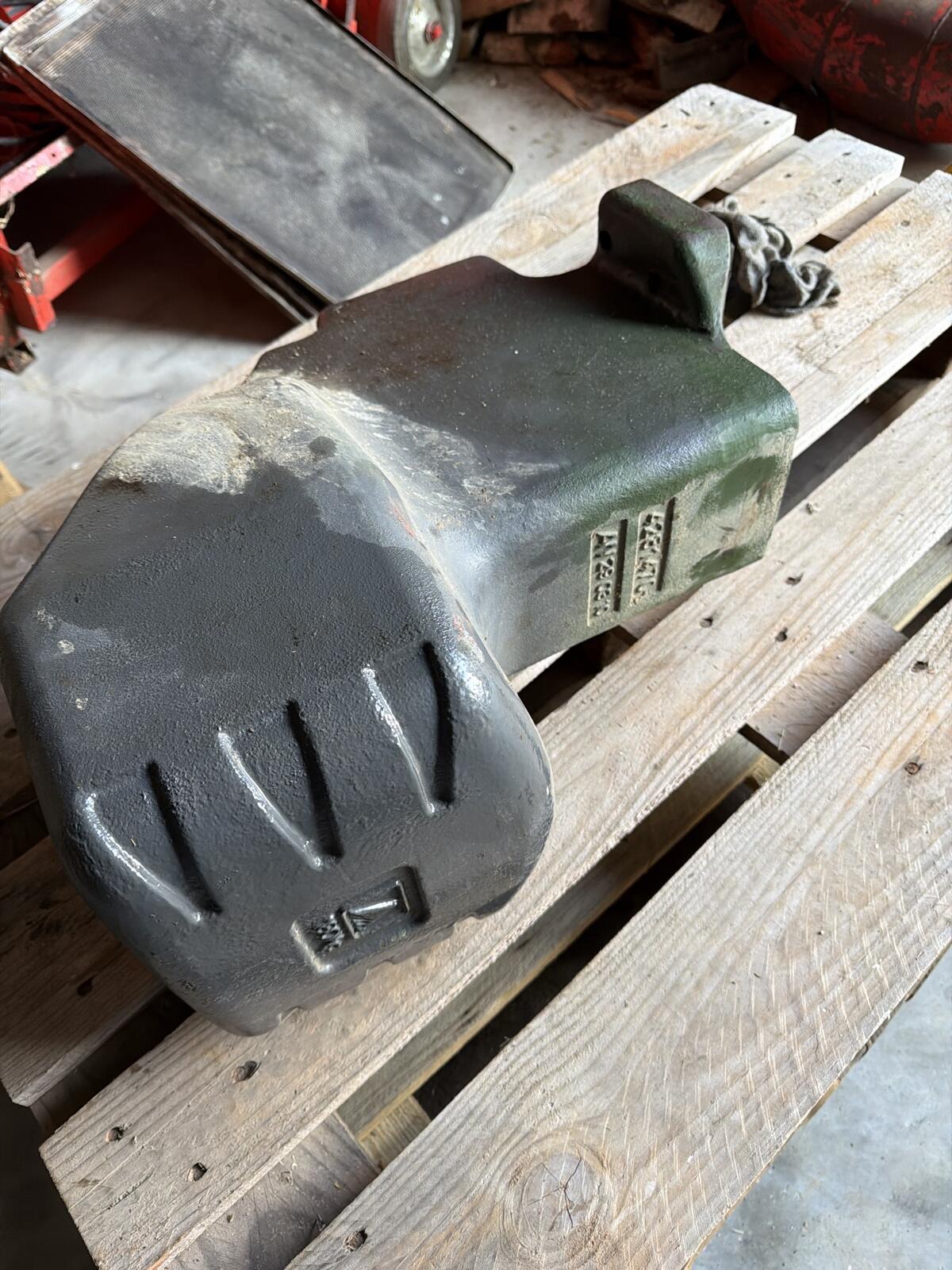 MF Frontgewicht 2
