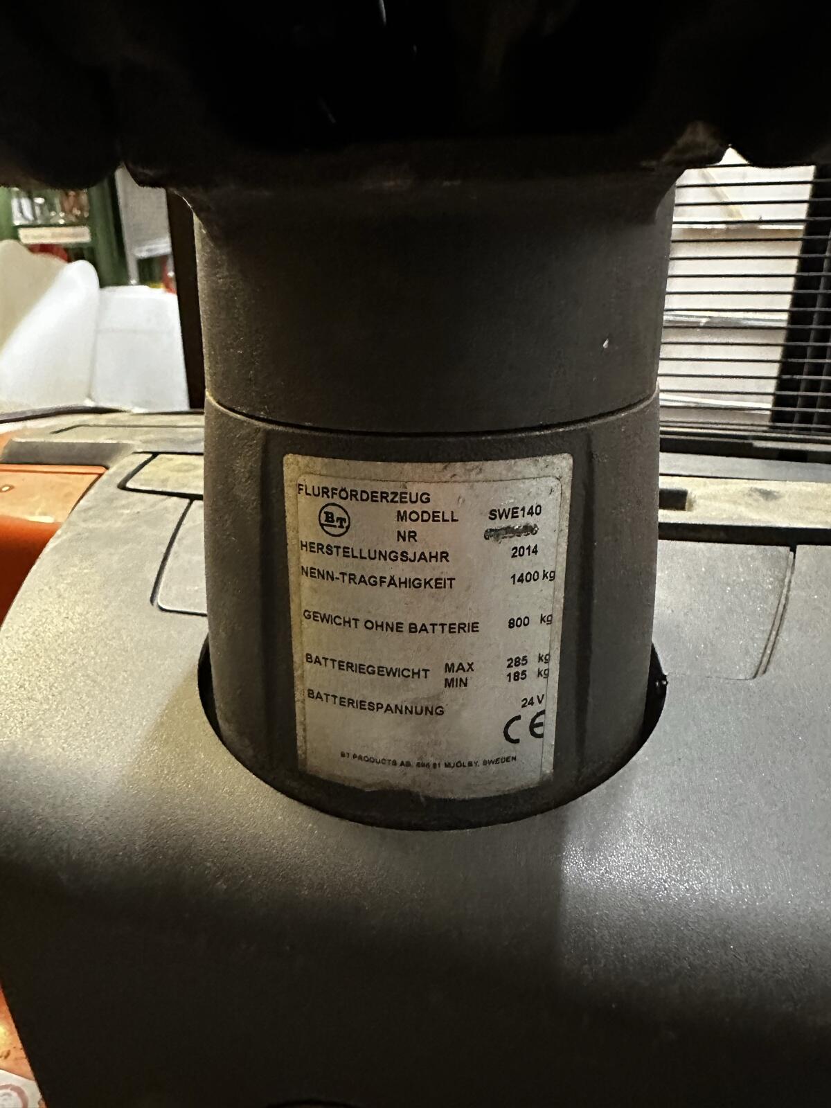 BT Hochhubwagen SWE140 2