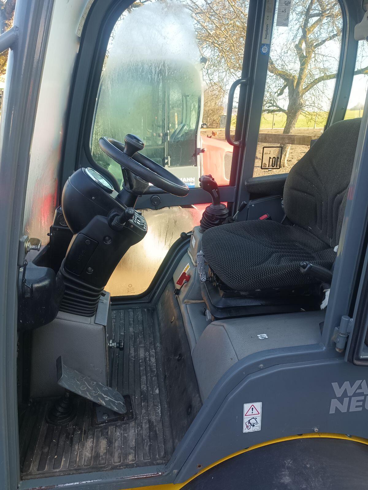 Weidemann 1770 Wacker Neuson WL 30 2