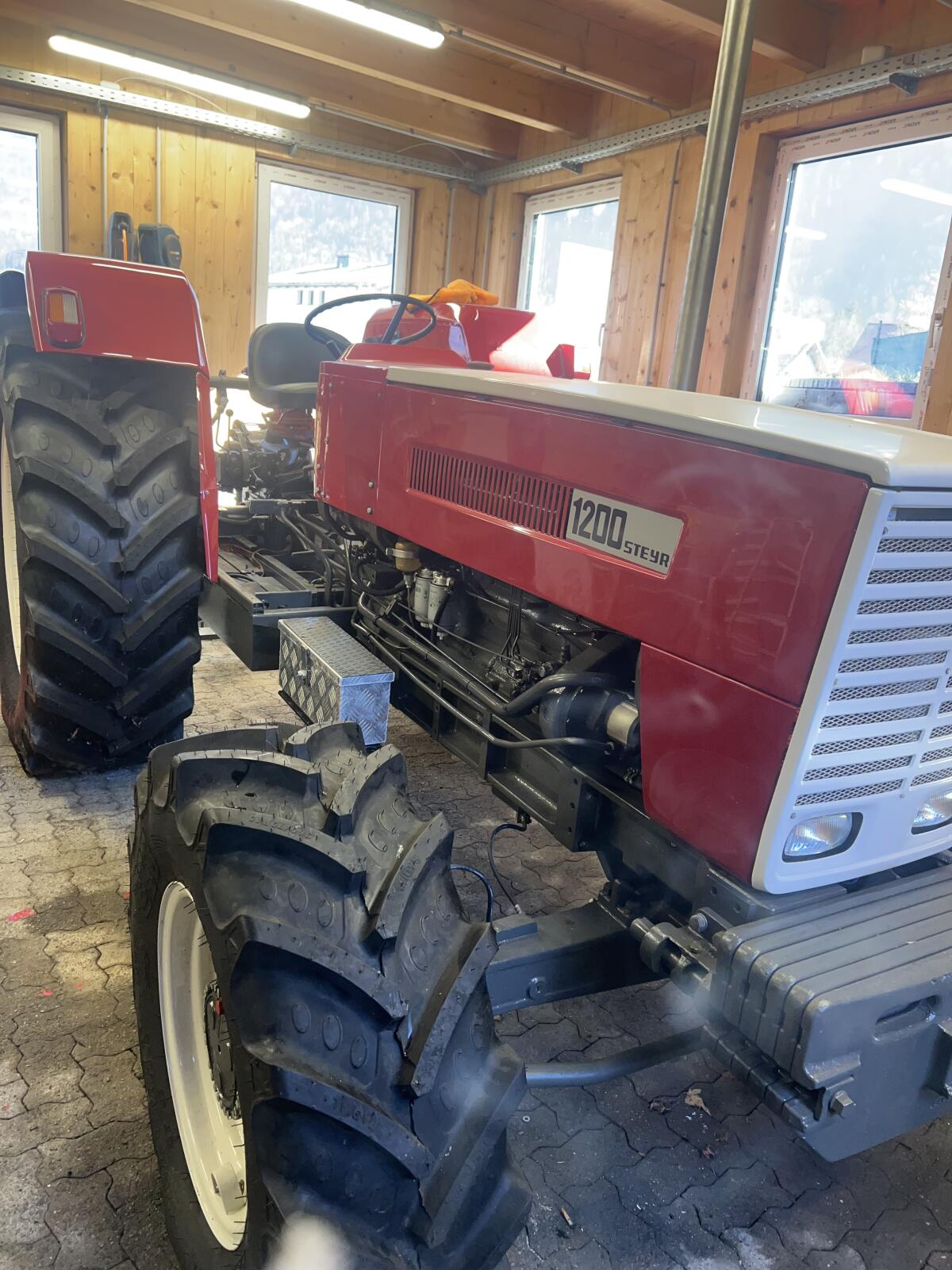 Steyr 1200 3