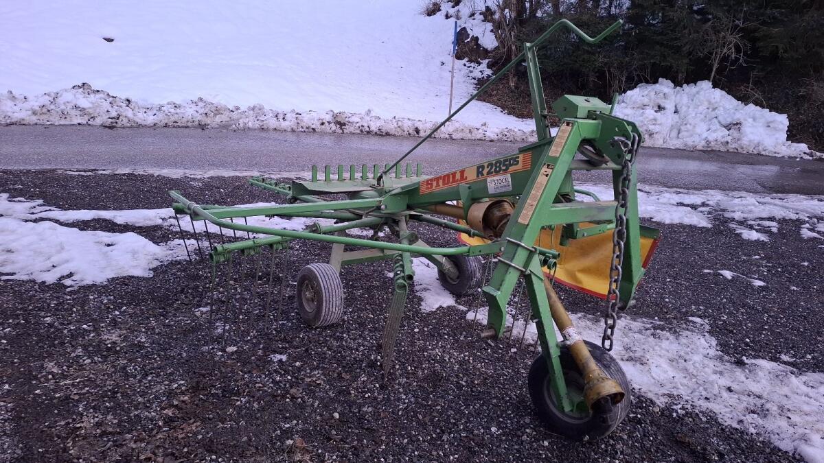 Schwader Stoll R 285 DS 2