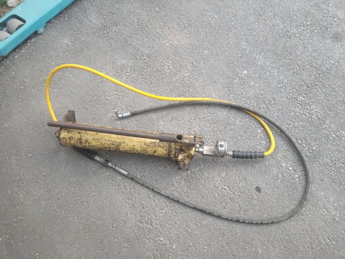 Hydraulikhandpumpe 600 bar 2