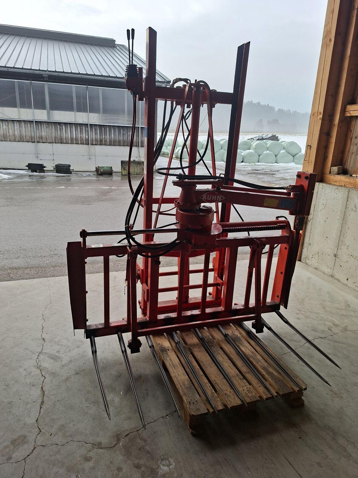 Verkaufe Kuhn Siloblockschneider 2