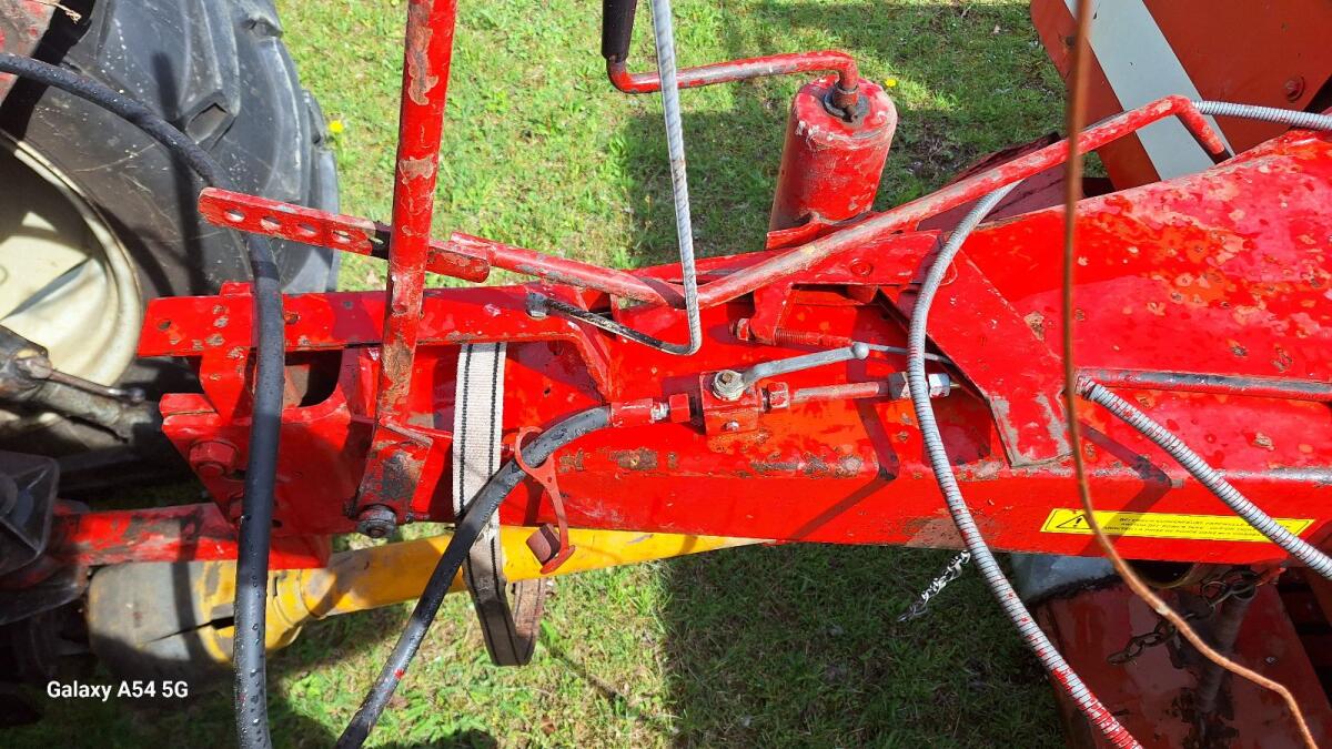 Ladewagen Pöttinger 3