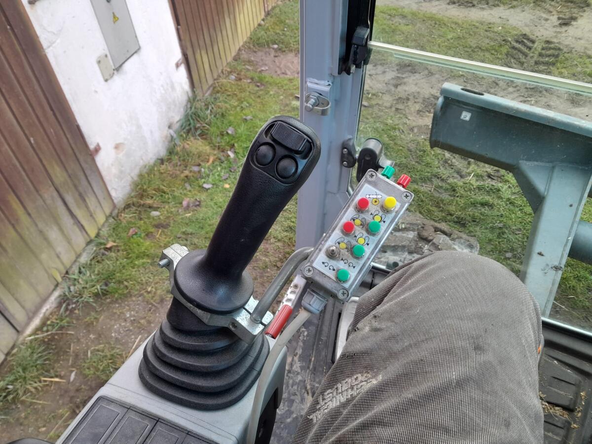 Verkaufe Baggerharvester Wacker-Neuson ET 6.5 3