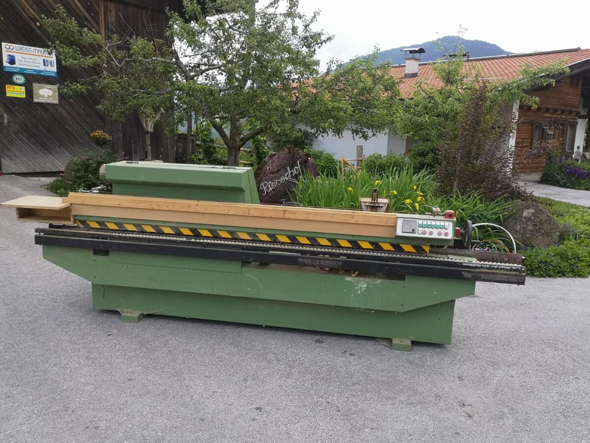 Kantenanleimmaschine 2