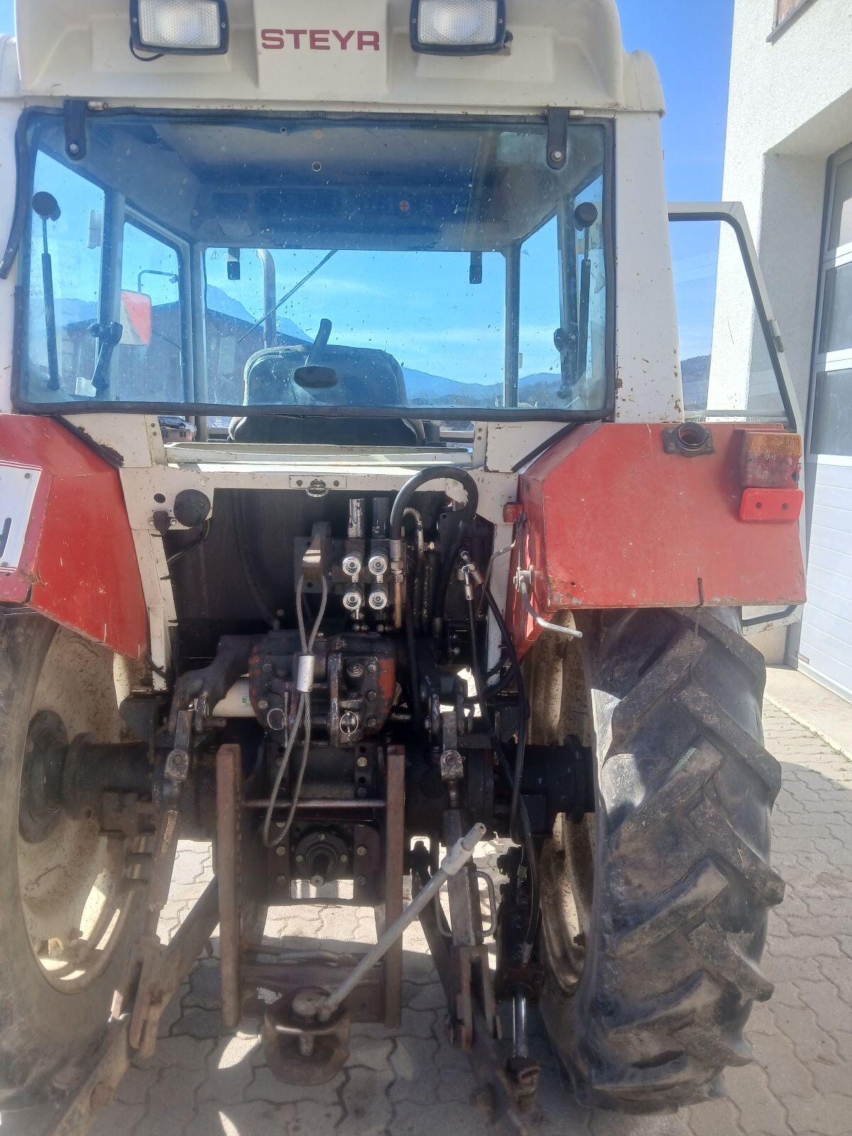 Traktor Steyr 955 3