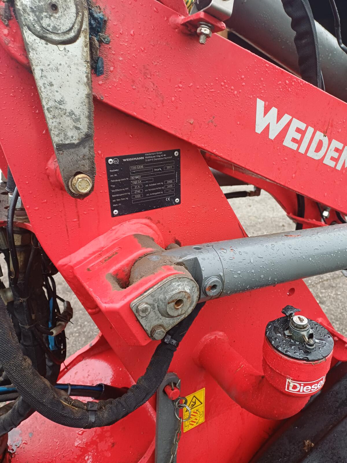 Weidemann Hoftrak 2