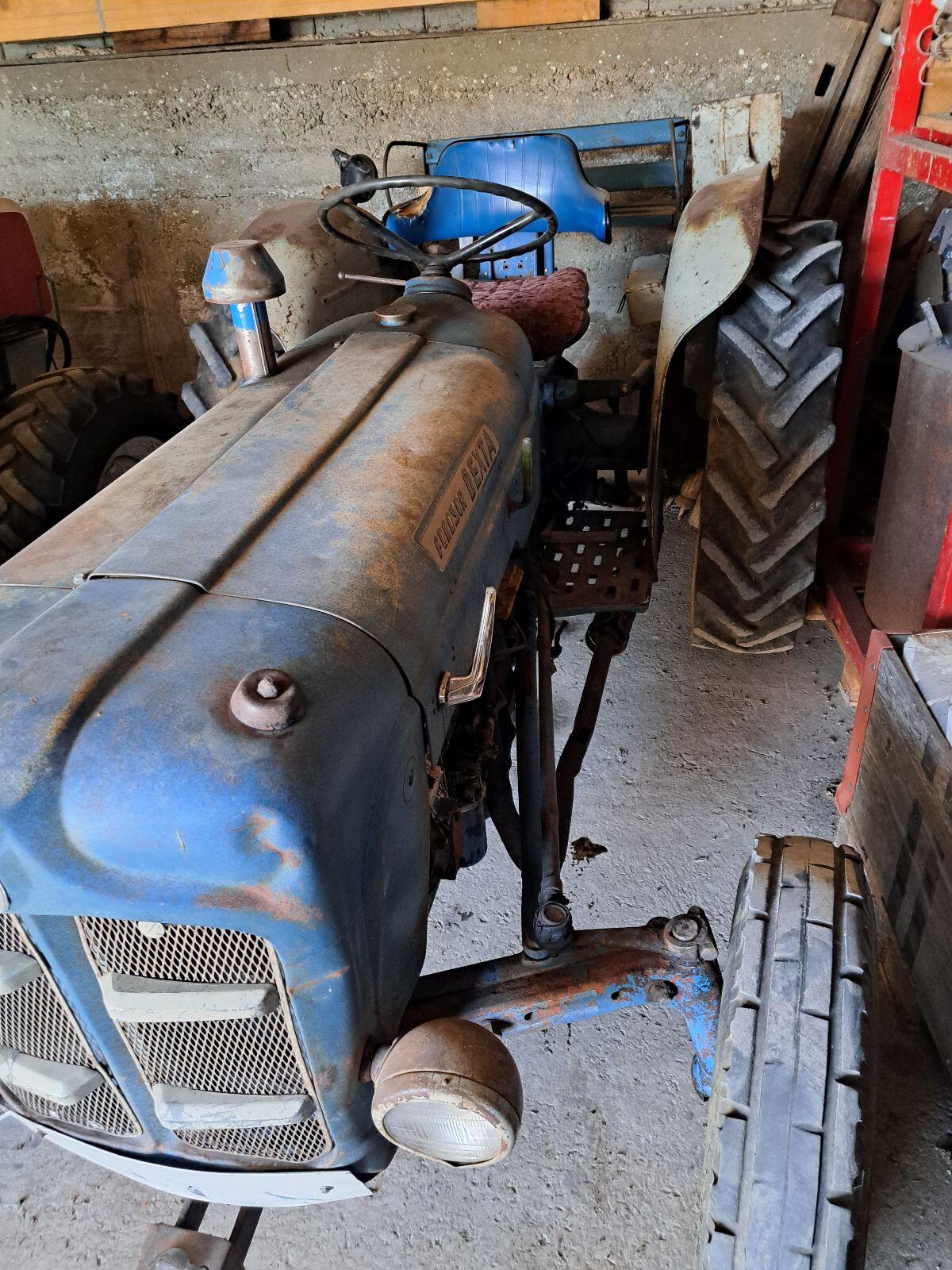Fordson Dexta 3