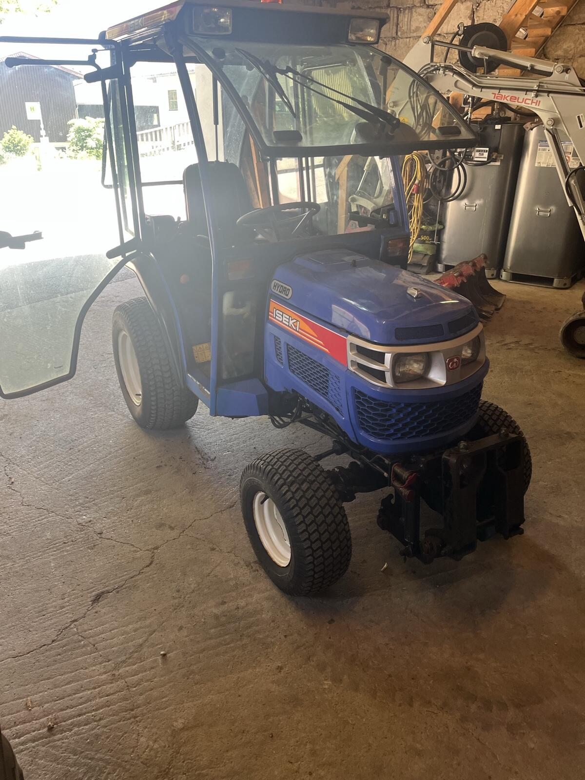 Iseki TM3200 2
