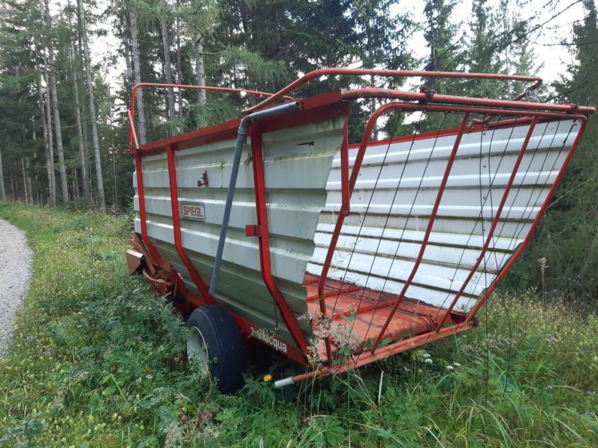 Ladewagen Bevilacqua 3