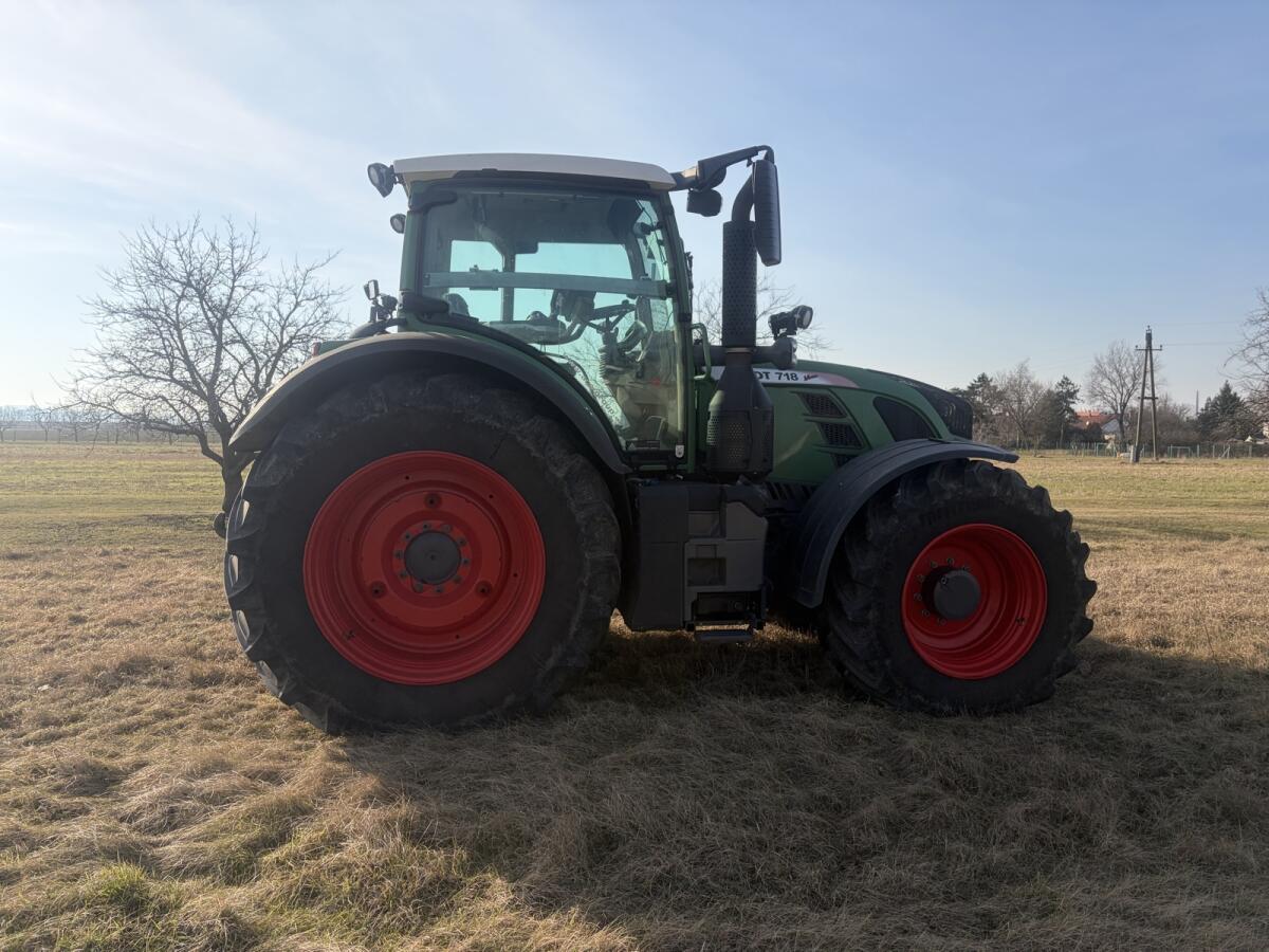 Fendt Vario 718 SCR Profi Plus 3