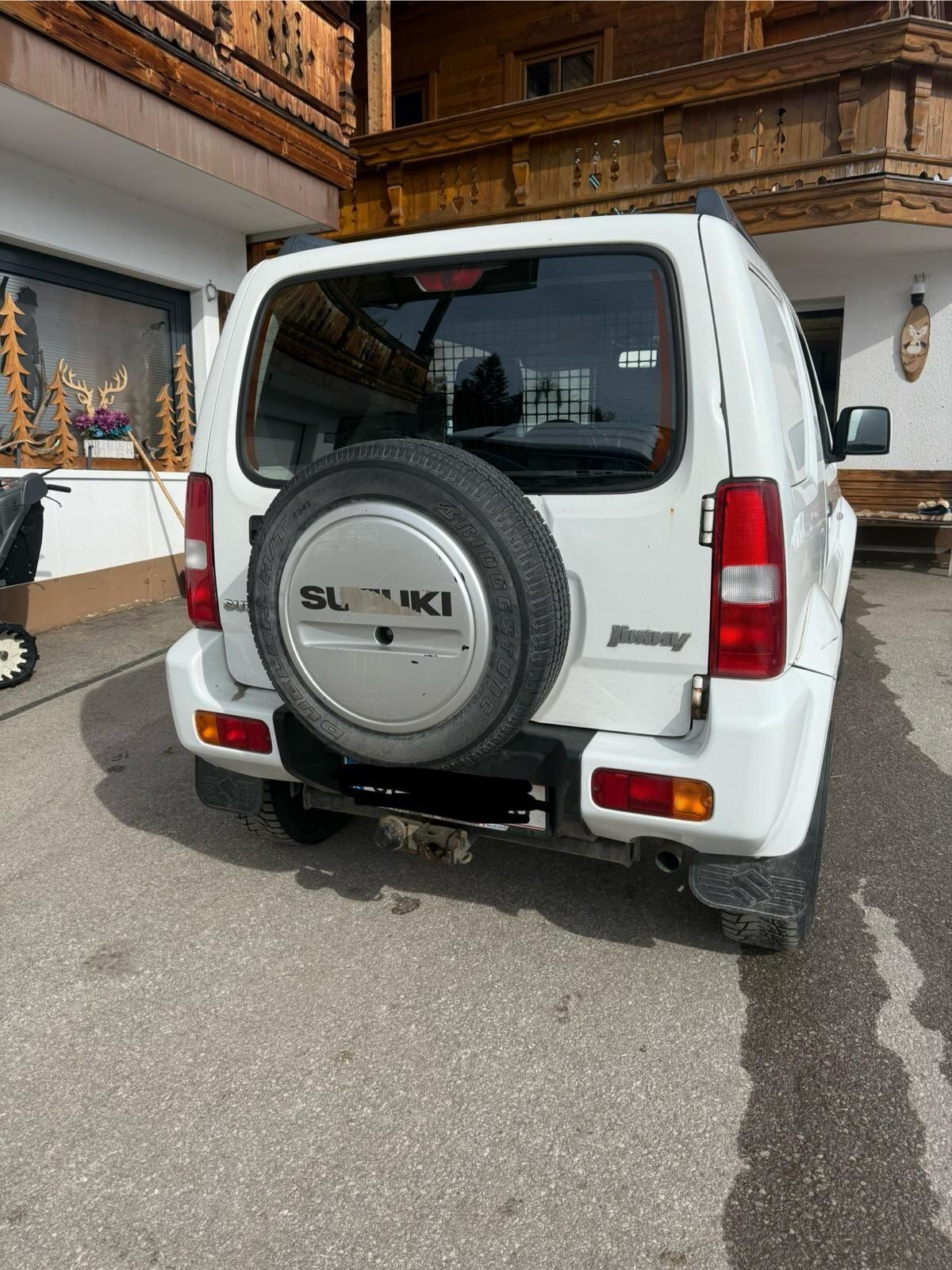 Suzuki Jimny 2