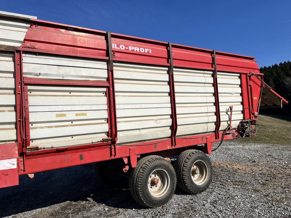 Pöttinger Silierwagen Siloprofi 3