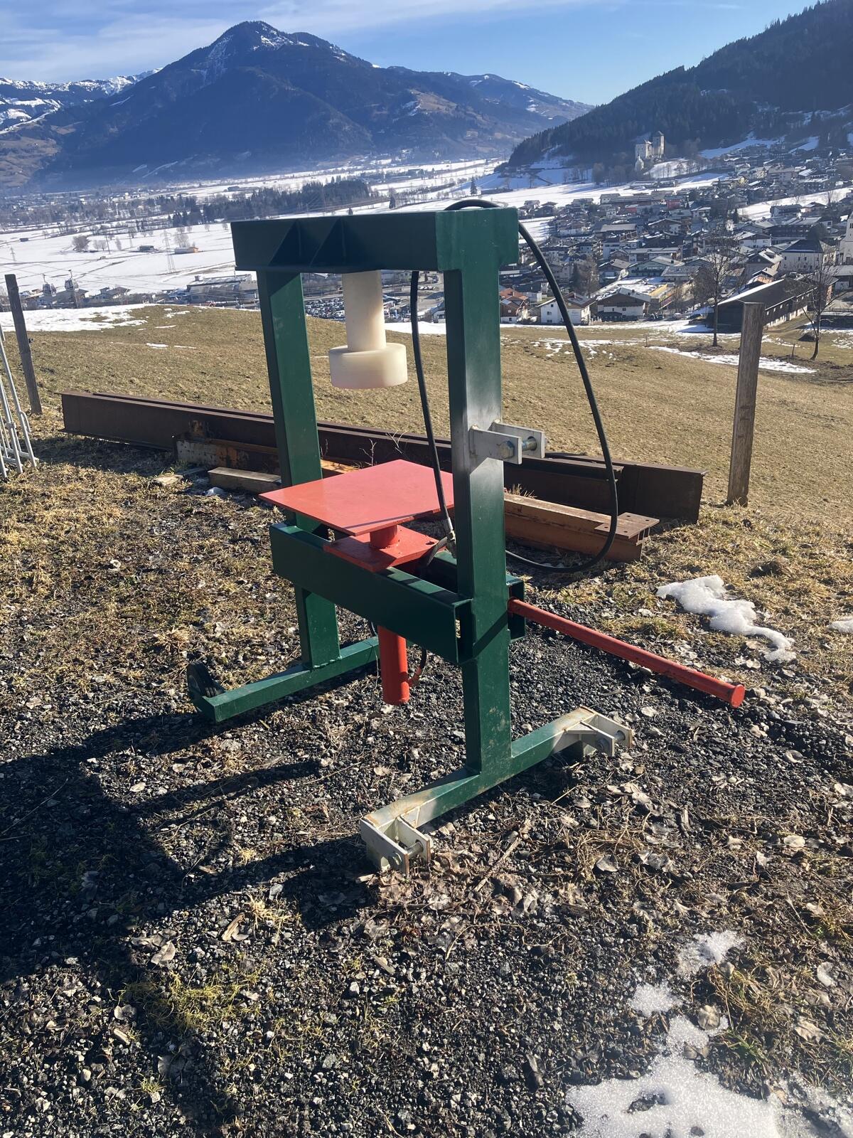 Verkaufe hydr. Obstpresse 2