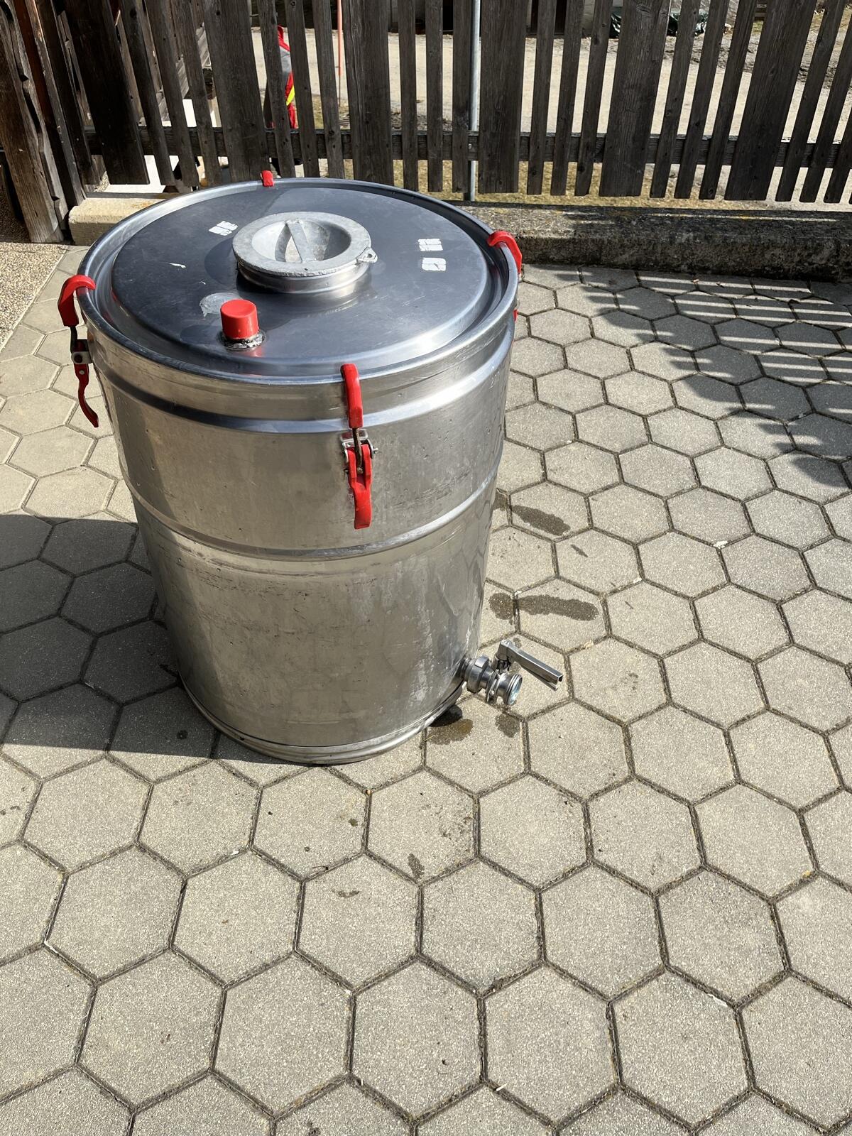 Milchtank 200 l 2