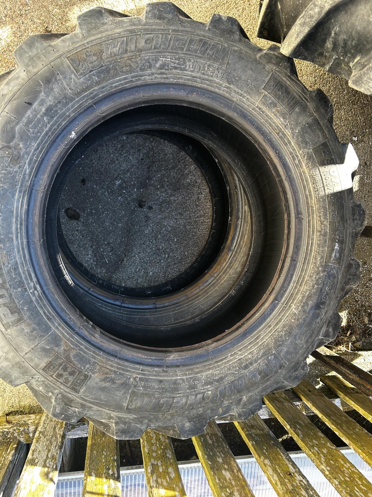 Michelin 280/90R20 3