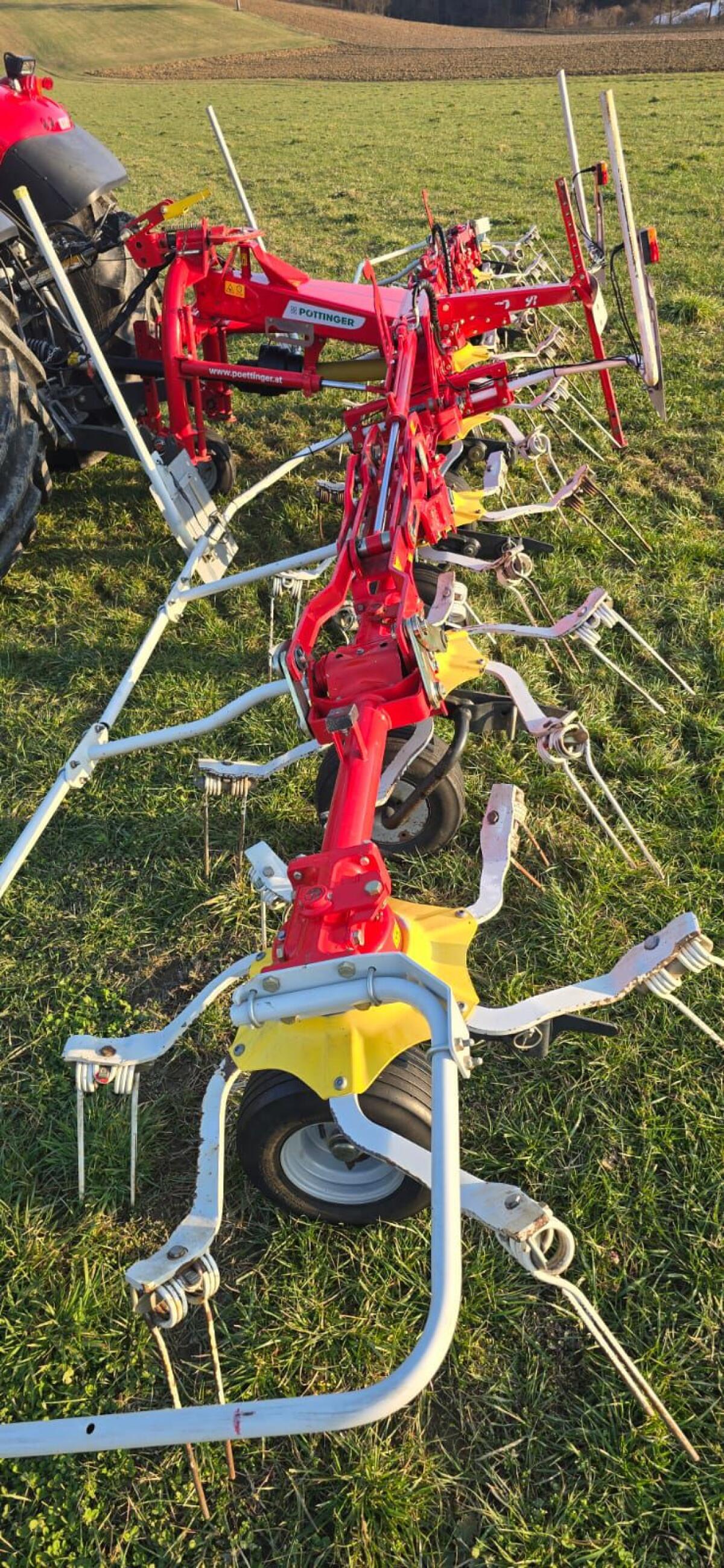 Lieferung möglich, Pöttinger Hit 8.91 Kreiselheuer 3