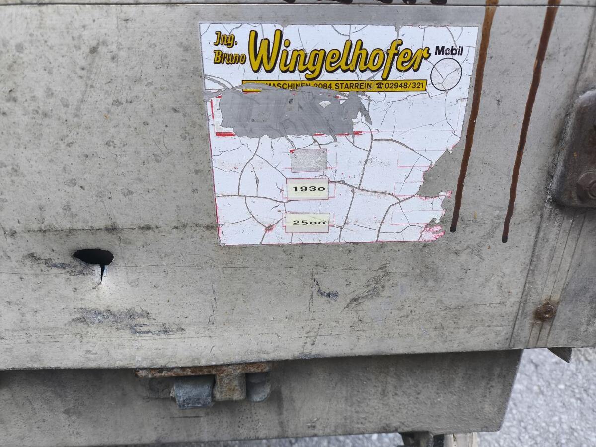 Anhänger Winkelhofer 3