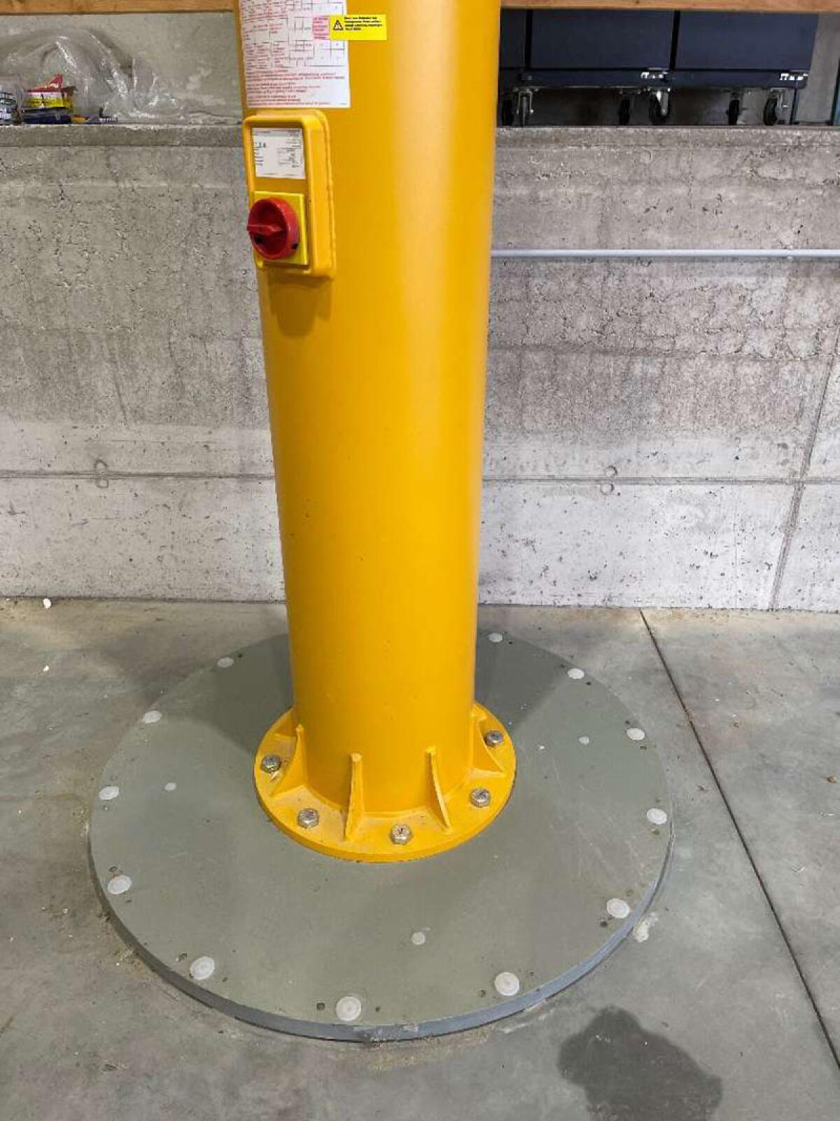 Säulenschwenkkran 1 t, Spannweite 5 m, Hubhöhe 4 m Preis Verha 3