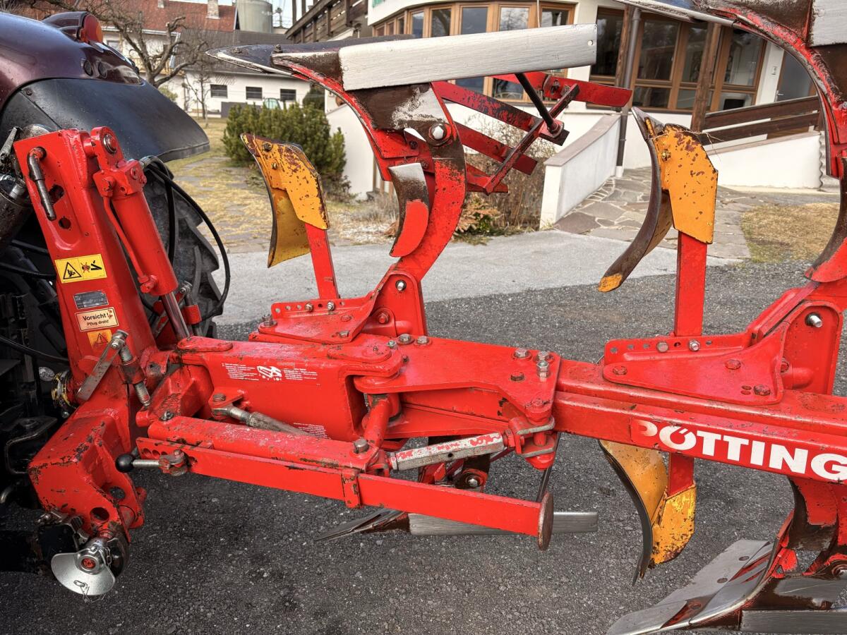 Pöttinger Servo 2 Pflug 3