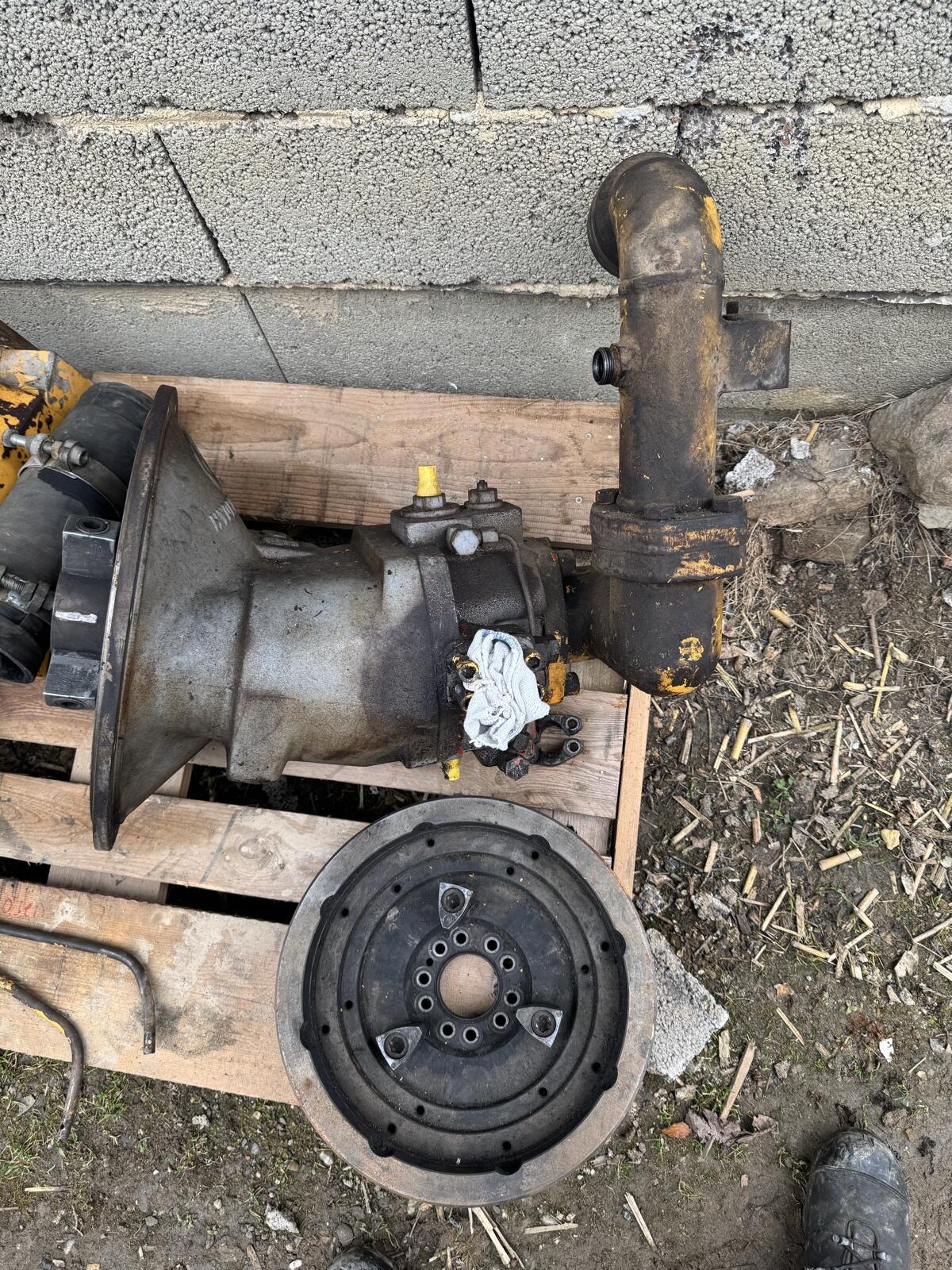 Hydraulikpumpe von Liebherr Bagger 2